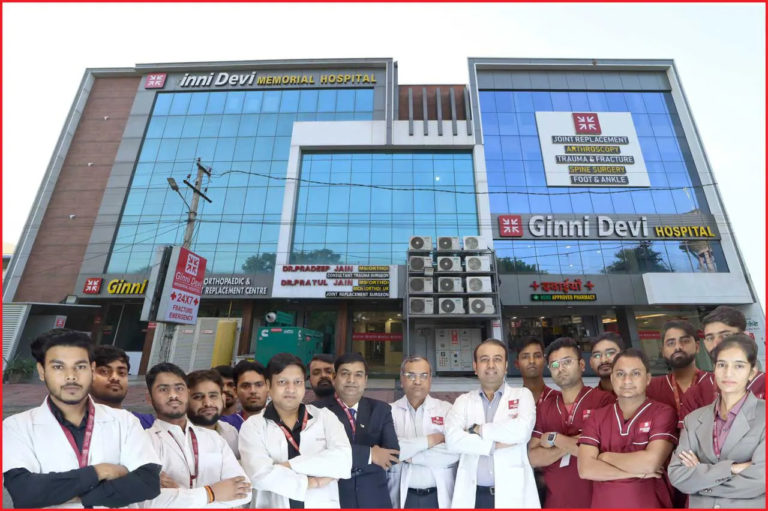 ginni devi hospital with staff 768x511